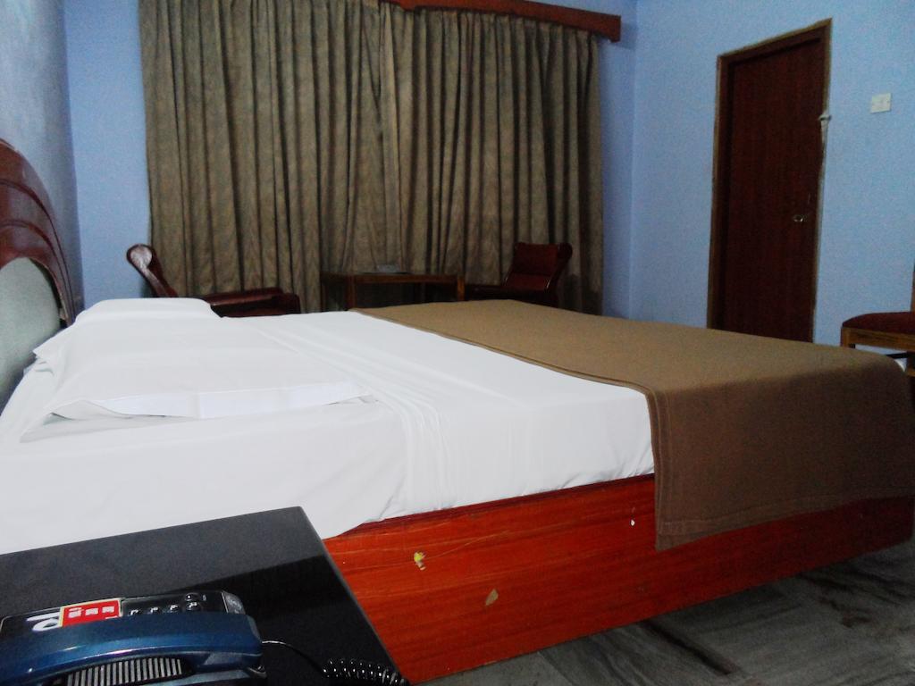 Hotel Bhimas Paradise Tirupati Dış mekan fotoğraf