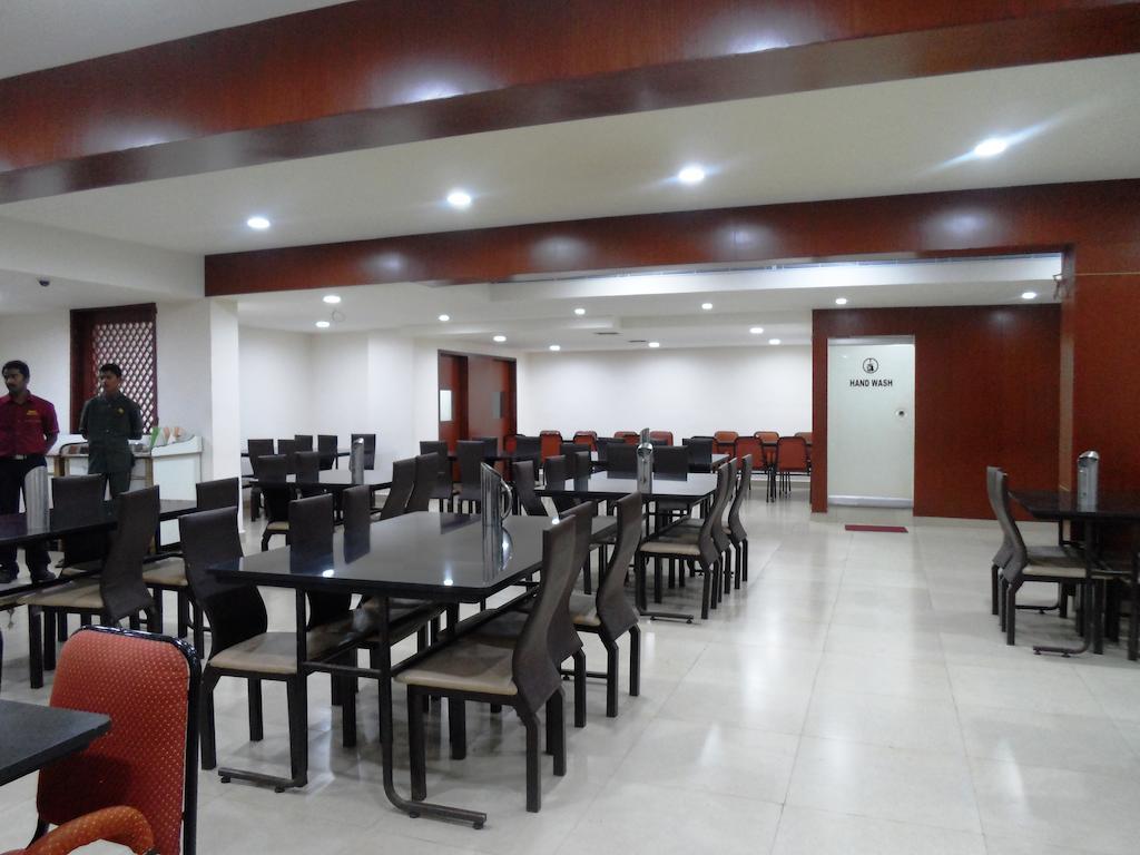 Hotel Bhimas Paradise Tirupati Dış mekan fotoğraf